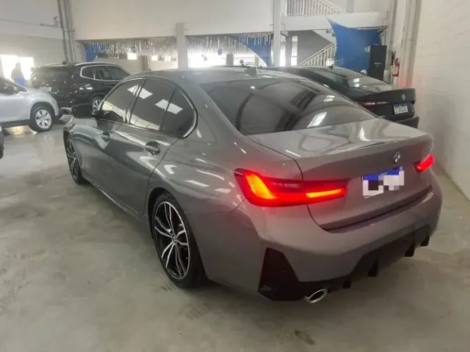 BMW 320I A 2.0 TB M Sport Activeflex 16V 4P 2023