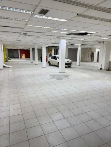 Loja para alugar, 700 m² por R$ 19.900,00/mês - Mutuá - São Gonçalo/RJ