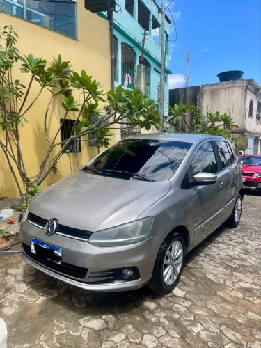 Volkswagen Fox Comfortline 1.6 Flex 8V 5P 2016