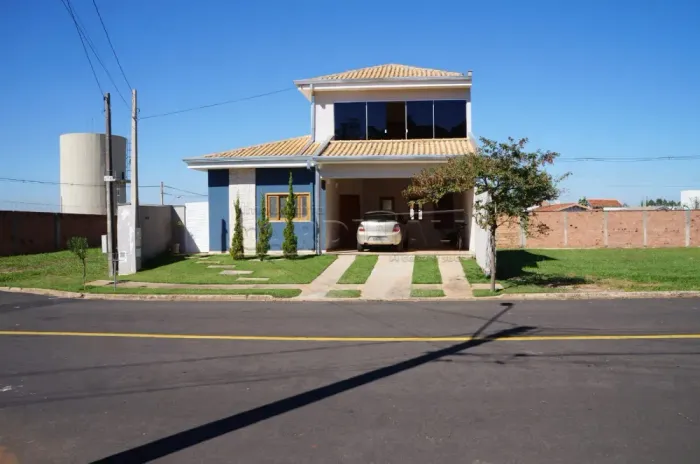 Imóvel Residencial Sobrado de Alto Padrão no Jardim dos Flamboyants I Araraquara SP