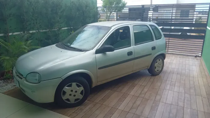 Chevrolet Corsa GL 1.6 MPFI / 1.4 EFI 2P E 4P 1999