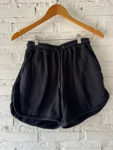 Short volcom moletom