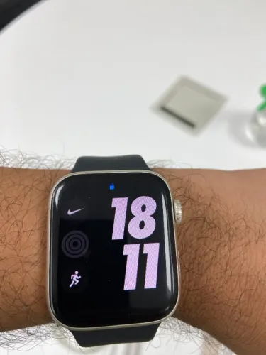 Apple Watch SE 2 - 44mm EXCELENTE