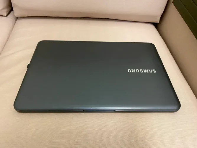 Notebook Samsung Intel® Core i5 Quad-Core, 15.6'' Full HD LED
