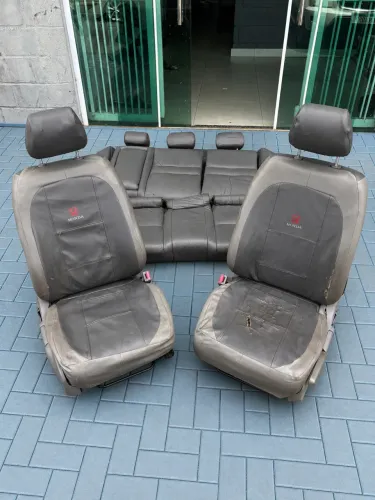 Bancos honda Civic g8