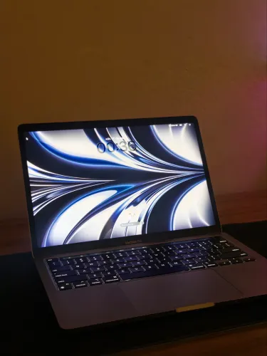 MacBook m2 PRO 90%bateria