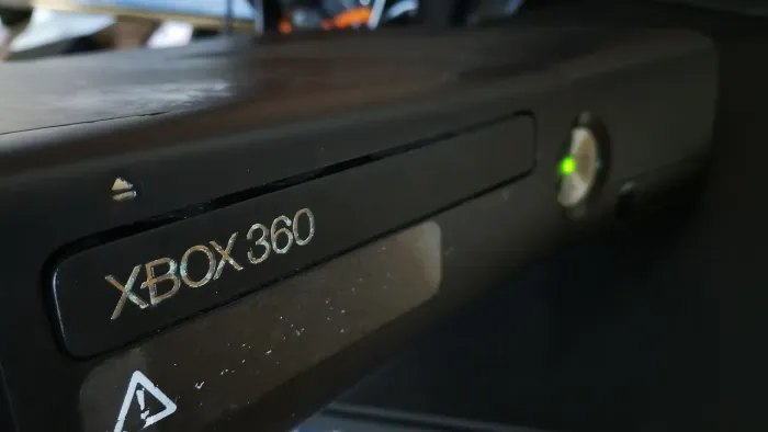 XBOX 360 Slim, desbloqueio RGH, 45 jogos no HD de 500.gb. 2 controles.