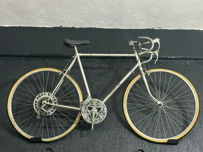 Bicicleta caloi 10 antiga 