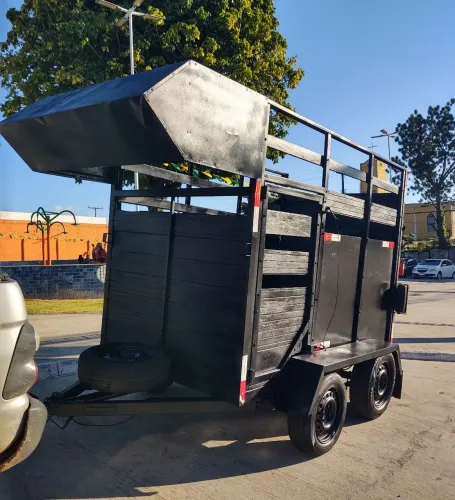 Trailer pra cavalos