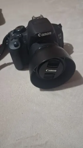Câmera fotográfica Canon eos rebel t5i