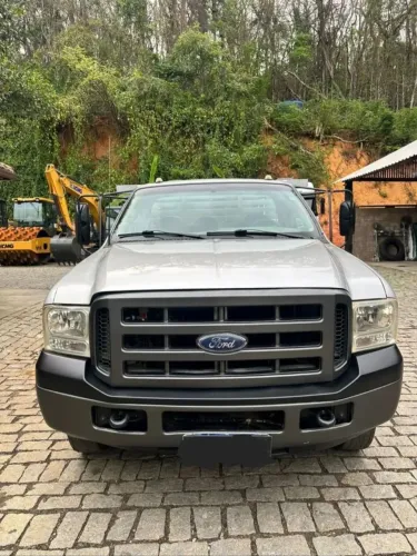 Ford F-4000 2.8 ISF Diesel 4X4 Manual 2009