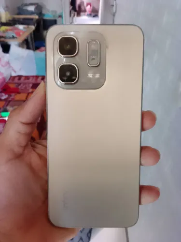 Vendo infinix 50i 256 gigas