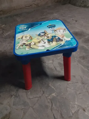 Mesa infantil
