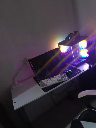 Vendo Pc, com defeito na placa mãe , d resto tá pegando tudo!!!! Pc completo
