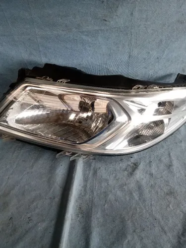 Farol Ônix Prisma Moldura Cromada Original 2013 a 2016 lado Esquerdo 
