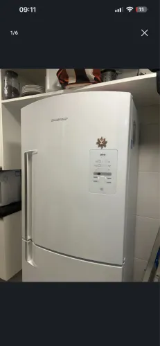 Vendo geladeira seminova Brastemp