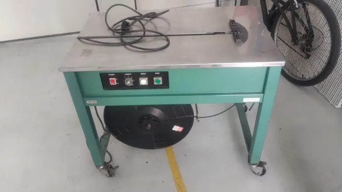 Máquina arqueadora TP-202