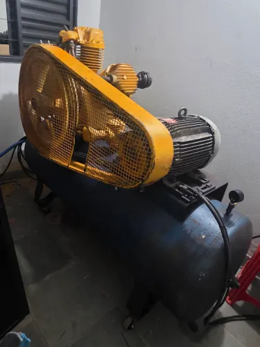 Compressor 60 pes 15 cv 425 schulz excelente funcionamento