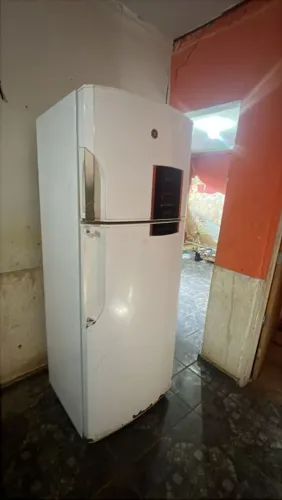 Geladeira GE pra retirar peças
