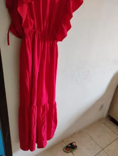 Vestido vermelho longo nunca usado
