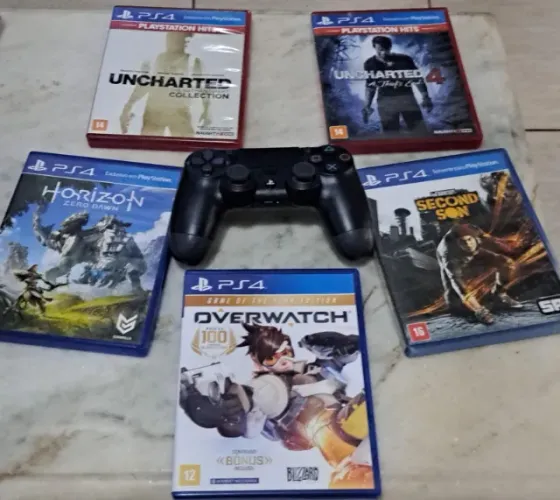 Jogos de Ps4 e controle
