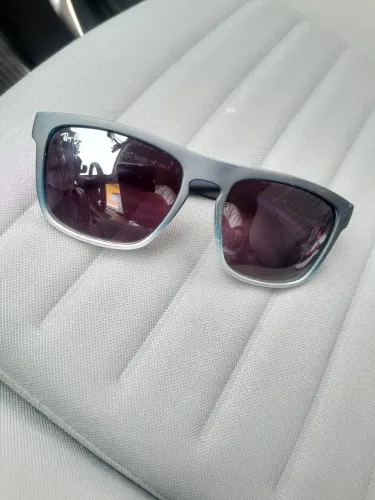 Rayban Justin original.