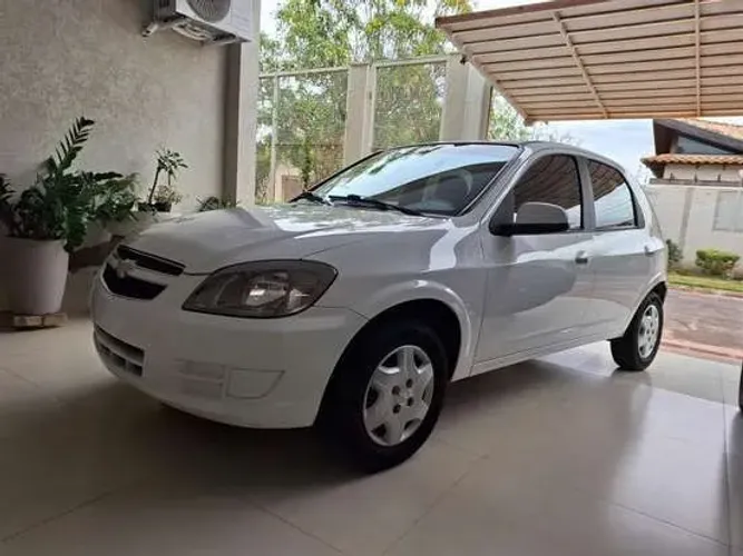 Chevrolet Celta Spirit/ LT 1.0 MPFI 8V Flexp. 5P 2015