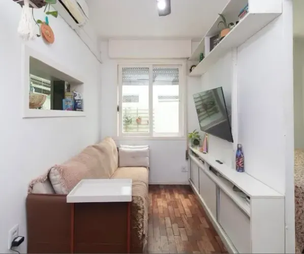Apartamento terreo 1 dormitorio, patio no Santana - Porto Alegre - RS