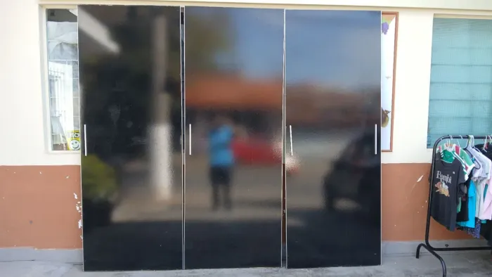 Guarda roupa casal 2,50 largura 2,15 altura