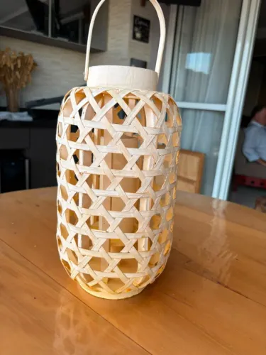 Lanterna Decorativa em Bambu Trançado Porta-Velas Rústico Boho