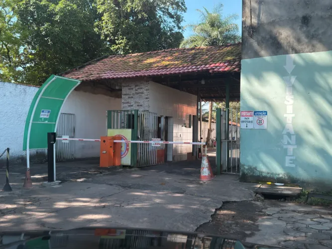Lynda lee - ALUGA CASA EM CONDOMÍNIO NA BR