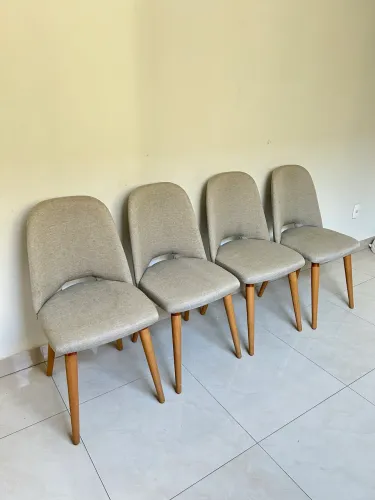 6 Cadeiras de Jantar 