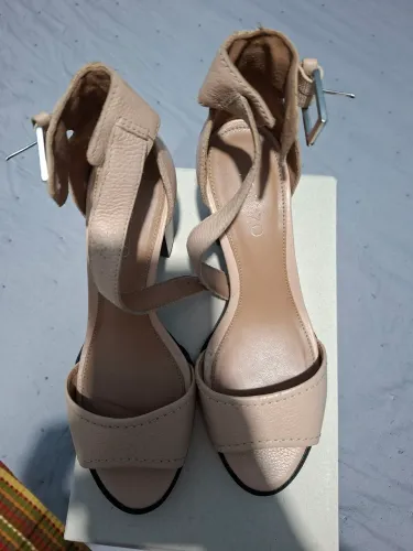 Sandalia Arezzo 
