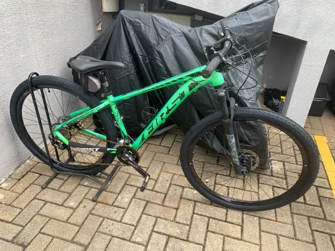 Bicicleta first aro 29 