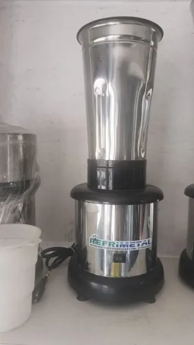 Vendo litiquificador industrial 2 litros 90 dias de garantia