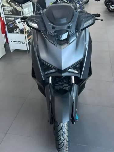 XMAX 300 ABS 2027 NO CARTÃO COM JUROS DE 1% AO MÊS EM ATÉ 21X