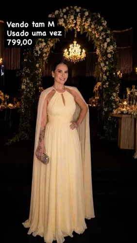 Vestido amarelo manteiga tam M