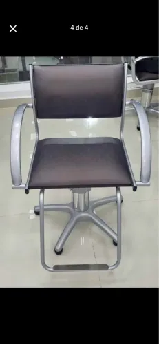 Vende-se cadeira de cabeleireiro