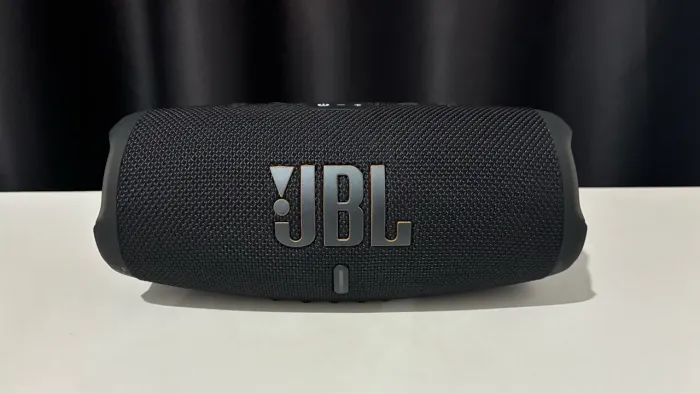 JBL Charge 5 Wi-Fi 