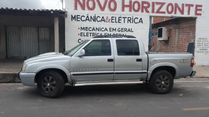 Chevrolet S10 Pick-up Exec. 2.8 4X4 CD TB Int.dies 2005