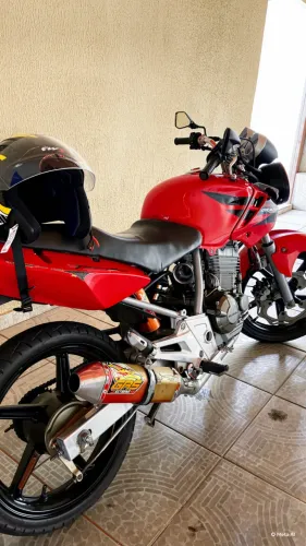 CBX TWISTER - Motorzão