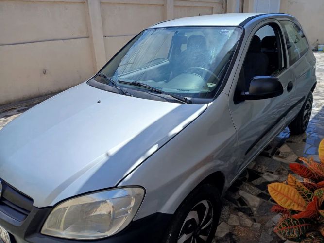 Imagem de prisma 2012 completo 32.900 recebo moto 