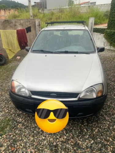 Ford Fiesta GL 1.0 5P 2000