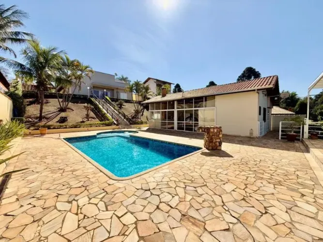 Chácara com 5 dormitórios à venda, 340 m² por R$ 1.500.000,00 Condomínio Vitassay Boituv