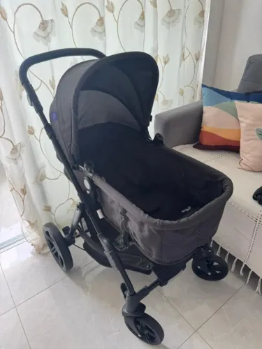 Carrinho + bebê conforto Cosco poppy duo