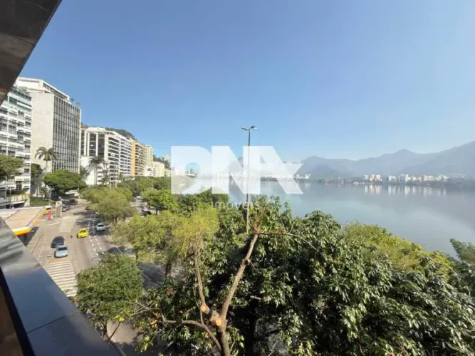 Apartamento - Padrão / Residencial / Lagoa