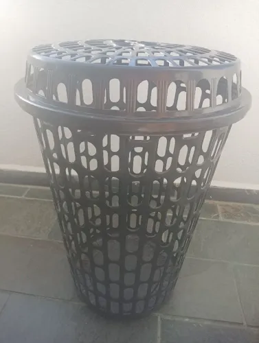 Doação de cesto de roupas