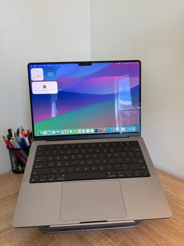 MacBook Pro 14 M1 Pro 16GB 512GB SSD Bateria 90%