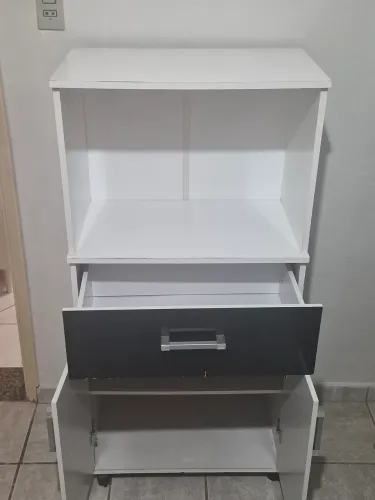 Armário 1,20A x 0,60cm L
