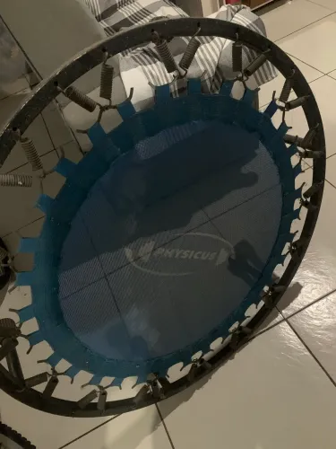 Mini trampolim jump